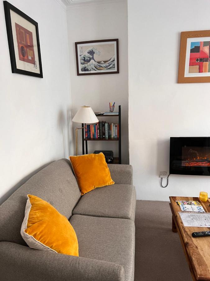 Lovely - 1 Bedroom Flat In Hastings Town Centre Extérieur photo